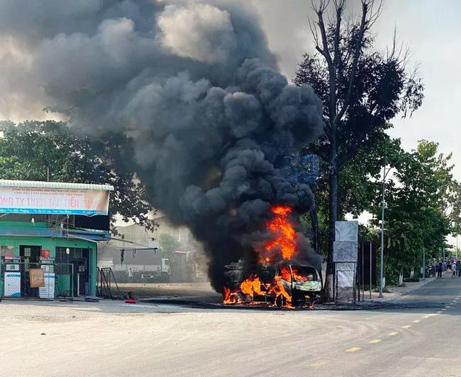 Tài xế lái xe bồn bốc cháy khỏi cây xăng kể lại phút sinh tử-1