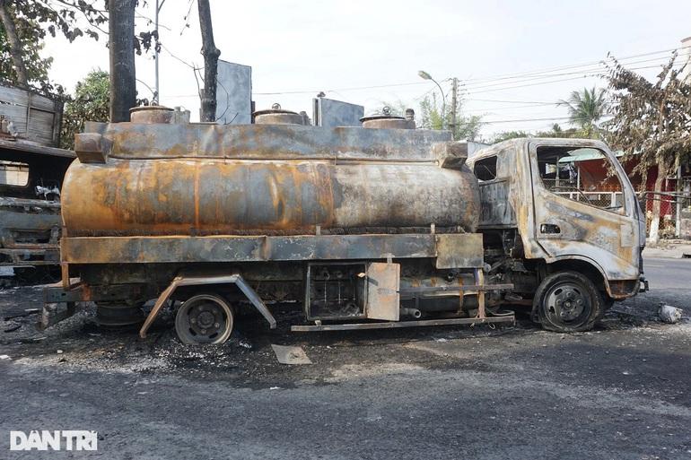 Tài xế lái xe bồn bốc cháy khỏi cây xăng kể lại phút sinh tử-4