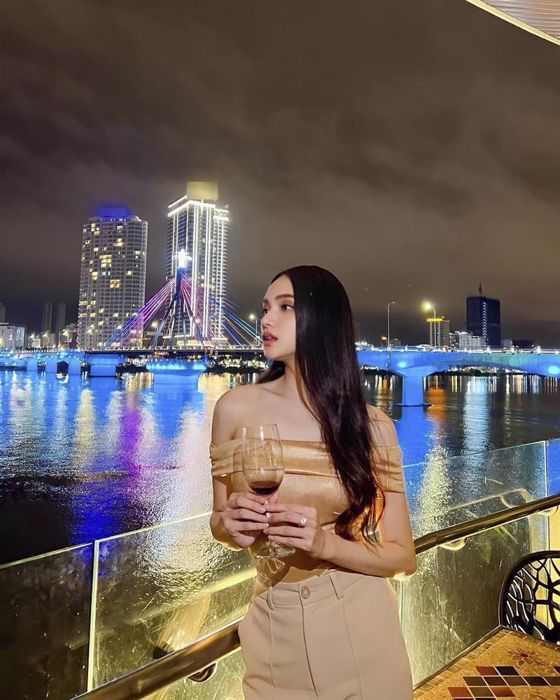 Clip: Hương Giang bung xõa lầy lội, nhảy quên lối về-1