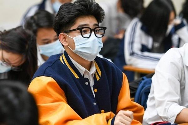 Ca nhiễm tăng nhanh, trường học TP.HCM đổi phương án chống dịch-3