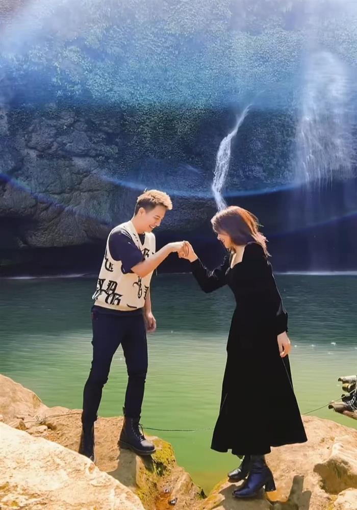 Hòa Minzy chia tay, một sao nam nhắn: Về nhà nhé, có anh chờ-2