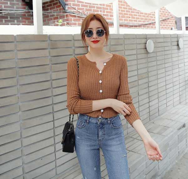 Công thức mix áo cardigan ngắn tôn dáng triệt để-6