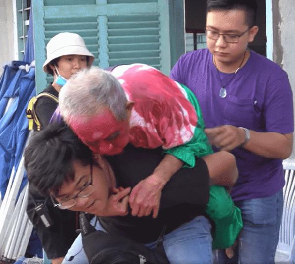 Ở tuổi 76, nghệ sĩ Mạc Can vẫn sẵn sàng nhổ răng vì vai diễn-1