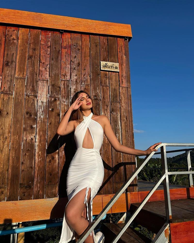 Á 1 Miss Grand khoe sắc vóc đẳng cấp, Thùy Tiên khó so bì-4