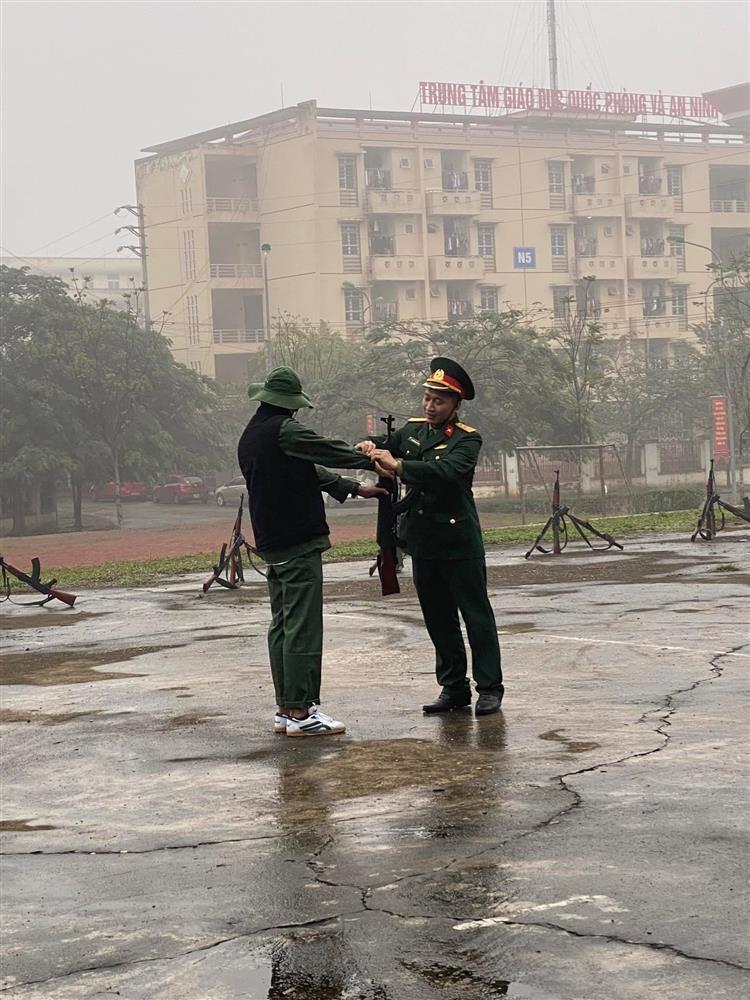 Sinh viên ĐH Kinh Tế Quốc Dân phải tắm nước lạnh trong thời tiết 10 độ-2