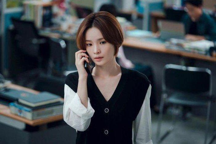 Nhân vật mặc đẹp hơn Son Ye Jin-5