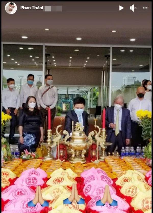Phan Thành lộ ảnh hiếm hoi bên người cha quyền lực-2