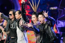 Loạt ảnh hài hước 'tới công chiện' của dàn HLV Rock Việt