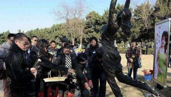 Mỹ nhân là nỗi đau vĩnh viễn của Huỳnh Hiểu Minh trong cuộc đời-6