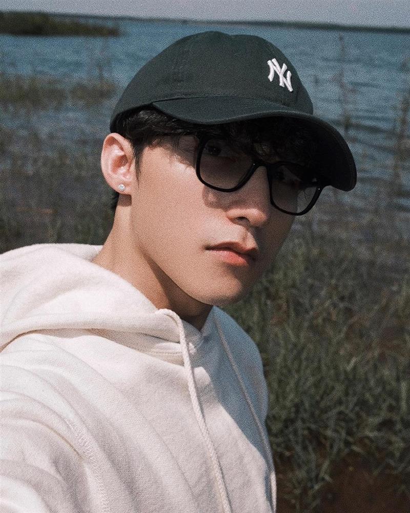 Sơn Tùng xí xóa màn xô đẩy Hải Tú bằng 1 pha diện đồ đôi cực ngọt-1