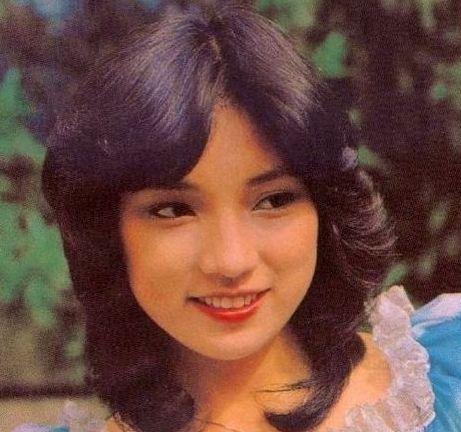 Dàn tuyệt sắc giai nhân Hoa ngữ có con trai bị chê xấu-17