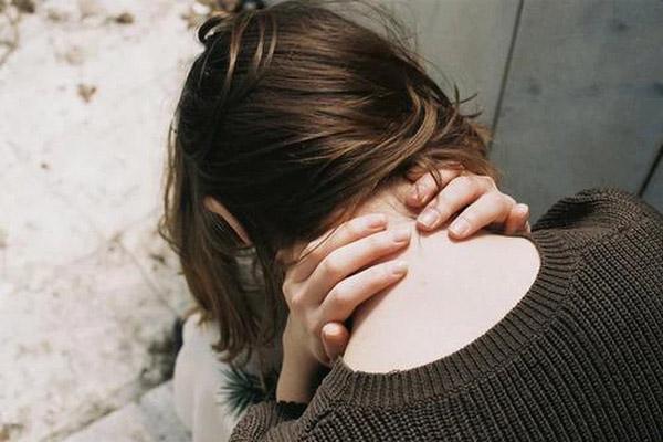 Chồng sắp cưới gặp mẹ tôi, đưa 150 triệu kèm lời thỉnh cầu chua xót-3