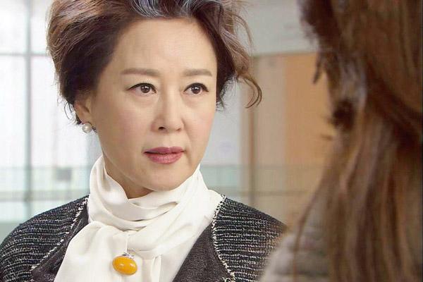 Bị tóm dính cặp kè chồng người, tiểu tam lên mặt doạ ngược chính thất-3