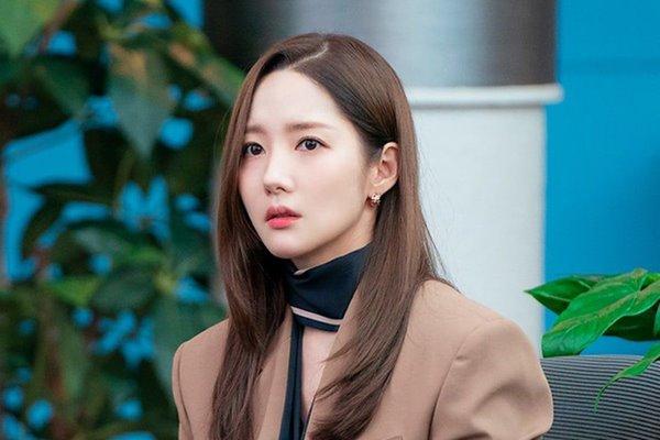 Park Min Young và mỹ nhân Hàn đổi đời nhờ dao kéo, diễn xuất lẫn visual thăng hạng-2