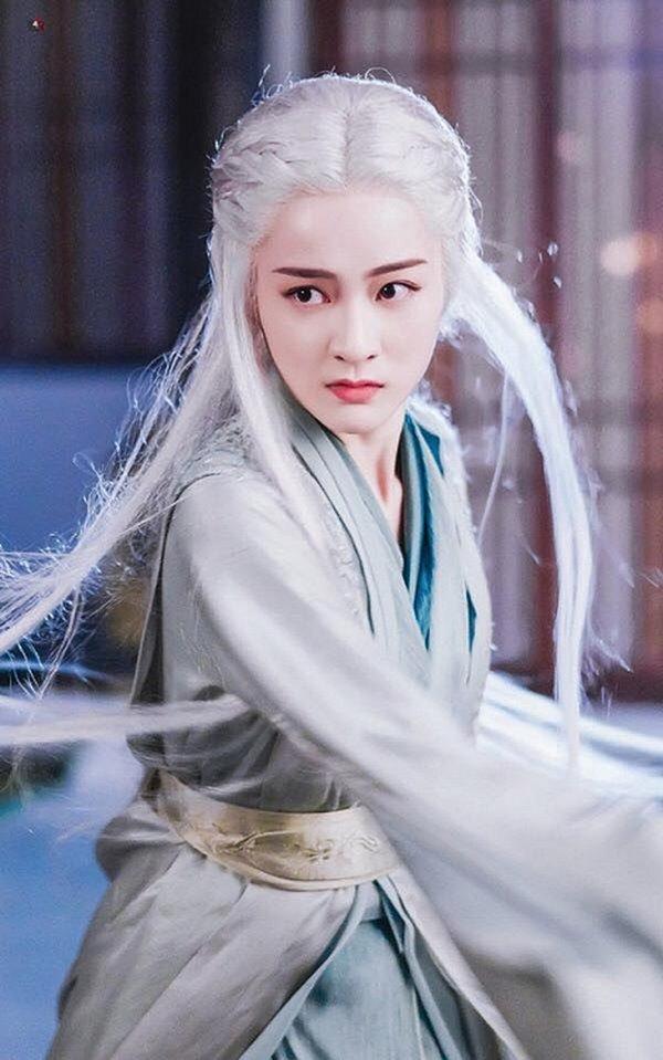 Sao nhí may mắn theo chị đi chơi lại được đạo diễn chấm, thành diễn viên đắt giá-6