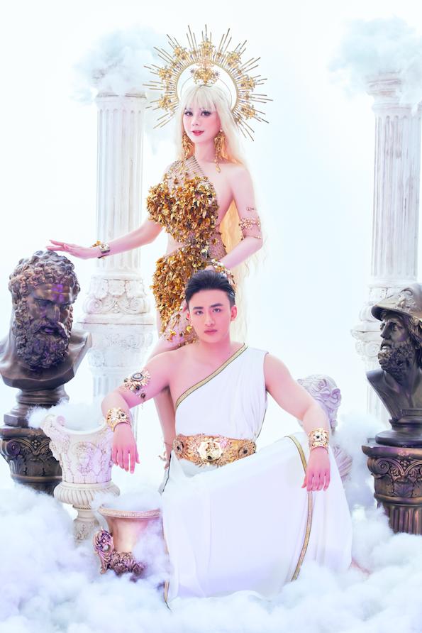 Trọn bộ ảnh Lâm Khánh Chi hóa nữ thần sexy bên tình tin đồn-1