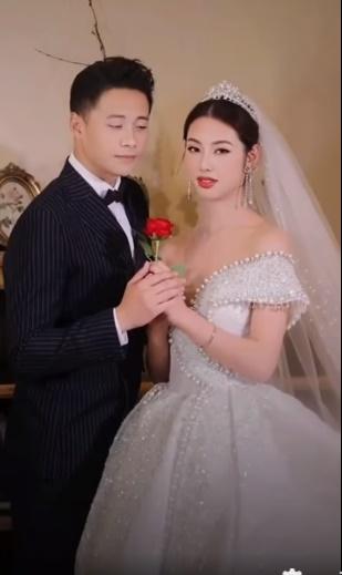 Xôn xao ảnh cưới Thùy Tiên chỉ sau 2 tháng đăng quang?