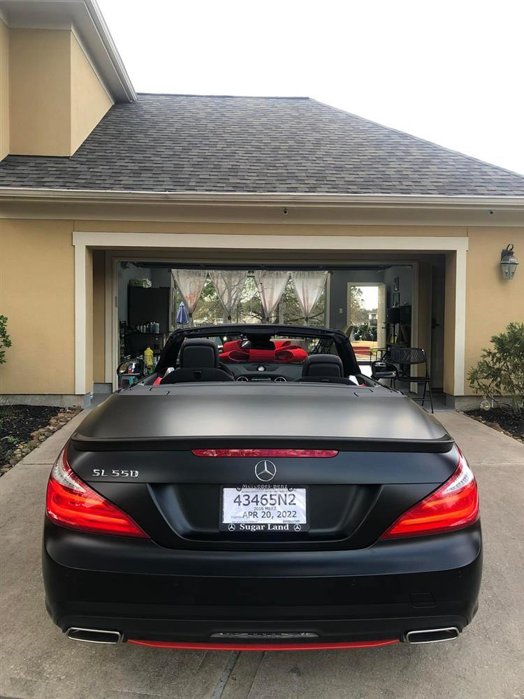 Tỷ phú gốc Việt Johnny Đặng chơi sốc, khoe giàu có hiếm ai bằng-2