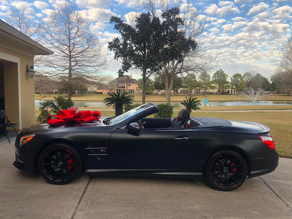 Tỷ phú gốc Việt Johnny Đặng chơi sốc, khoe giàu có hiếm ai bằng-3