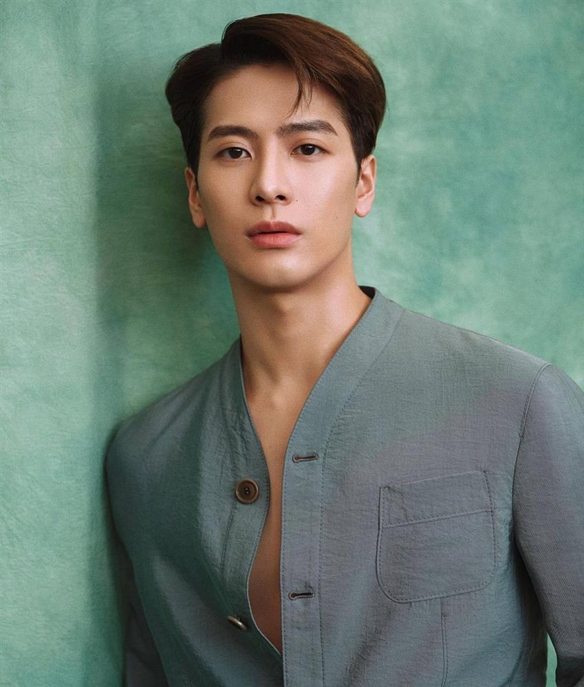 9 idol được tuyển dụng kỳ lạ: Dùng bánh mỳ, màu sắc để chiêu dụ-2