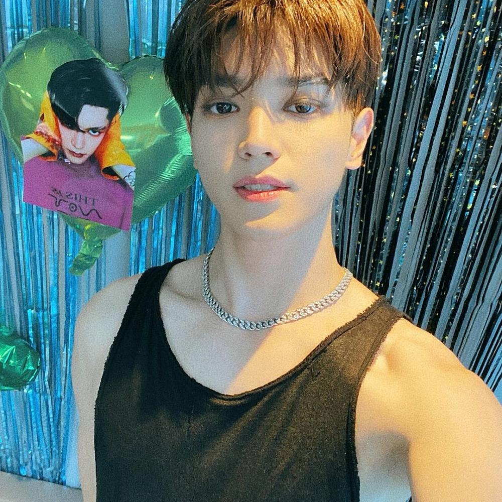 9 idol được tuyển dụng kỳ lạ: Dùng bánh mỳ, màu sắc để chiêu dụ-6