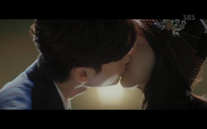 4 mối tình siêu bi thảm của các cặp đôi phim Hàn trong thời chiến-15