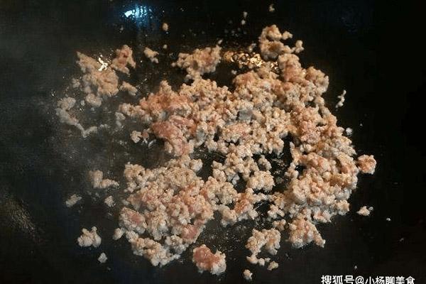 4 lỗi tai hại khi dùng chảo chống dính, nguy hiểm nhất điều số 3-3