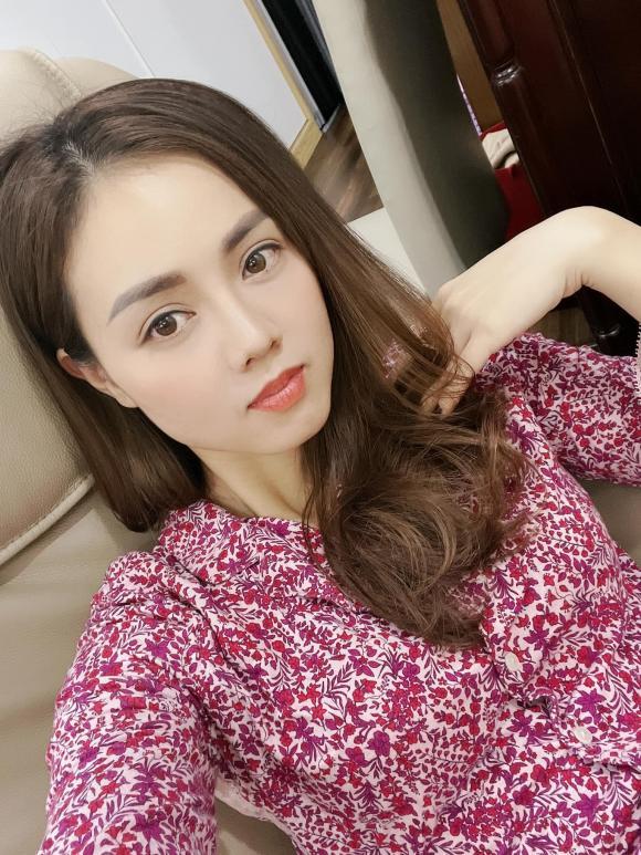 Vừa được khen giống Son Ye Jin, vợ trẻ Công Lý lộ mặt tròn quay-1