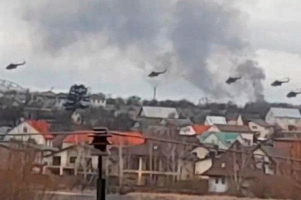 Lính Nga đến Kyiv, phụ nữ Ukraine cầm súng-3