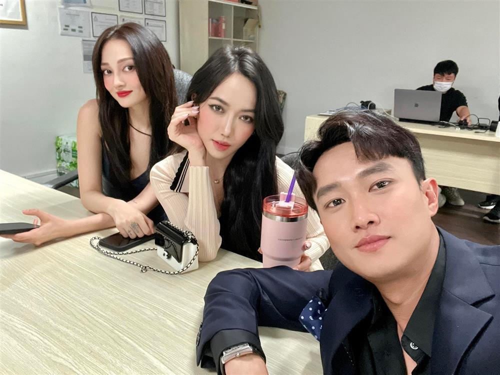 Diệu Nhi xuất hiện lạ hoắc, tưởng đâu showbiz có celeb mới-5