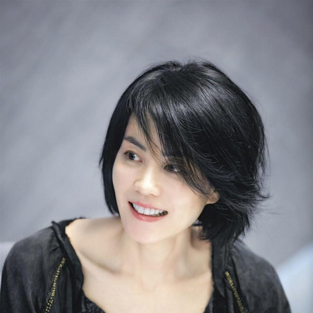 Phí quảng cáo cao ngất ngưởng của Vương Phi-2