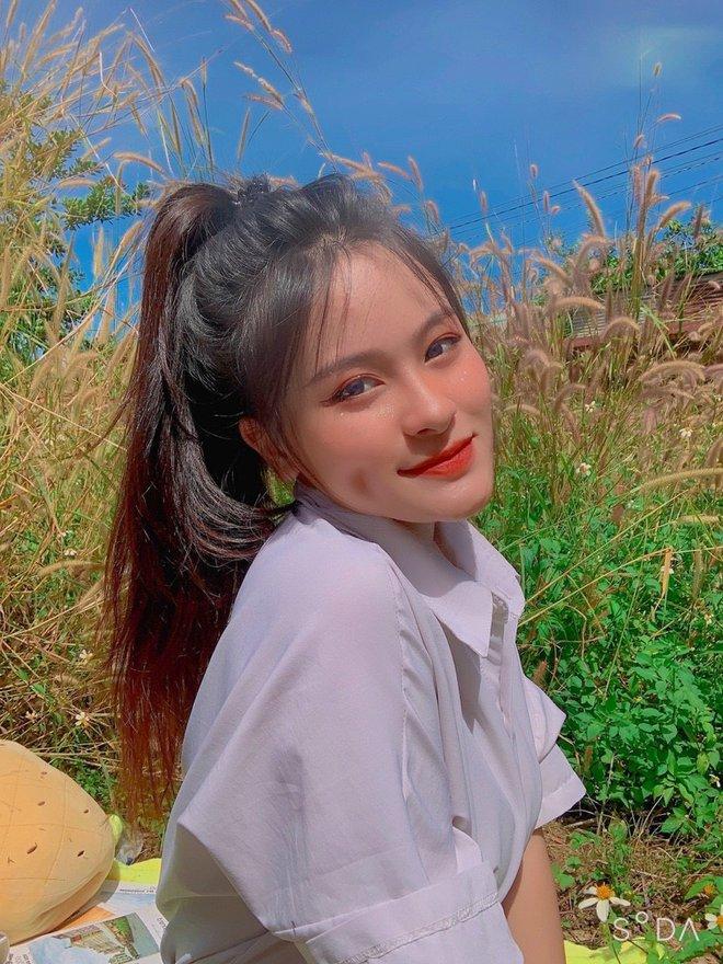 Cô gái bê tráp giành vác mâm heo quay trong đám hỏi-2