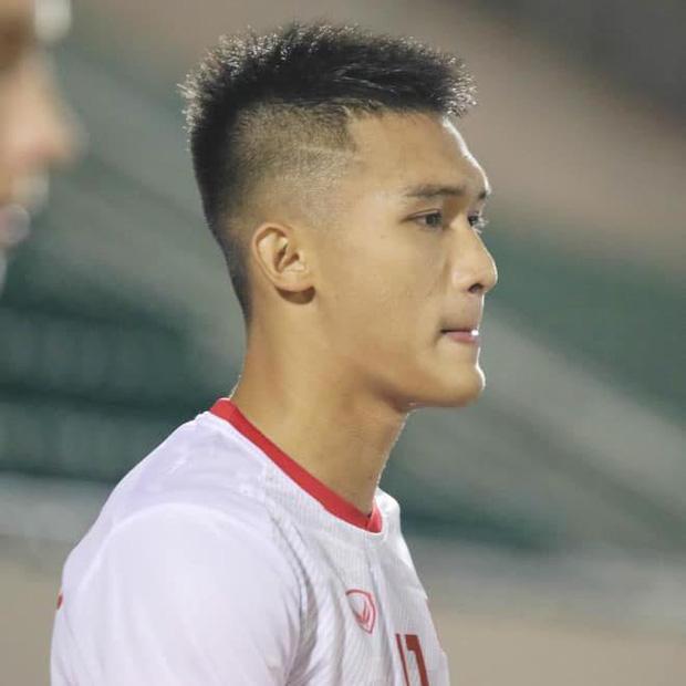 In tư cầu thủ có cặp giò đỉnh nhất trận U23 Việt Nam - Thái Lan-4