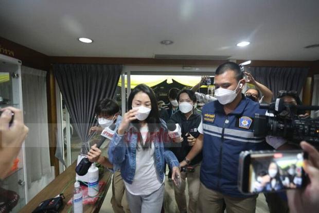 Mỹ nhân Chiếc Lá Cuốn Bay bị ép tiếp khách, rơi sông vì kháng cự?-5