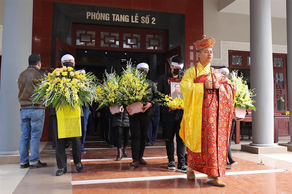 Diva Thanh Lam đau buồn trong tang lễ mẹ đẻ hôn phu-6