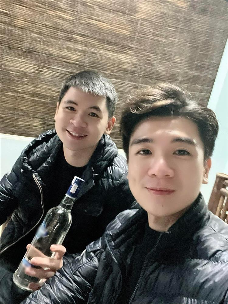 Anh chồng tương lai của Đỗ Mỹ Linh: Giỏi, giàu, làm bố đơn thân-1