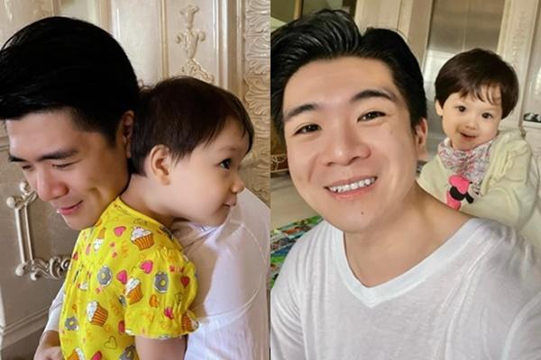 Trai cả nhà bầu Hiển check-in Singapore cùng mẹ, em út còm chú ý-5