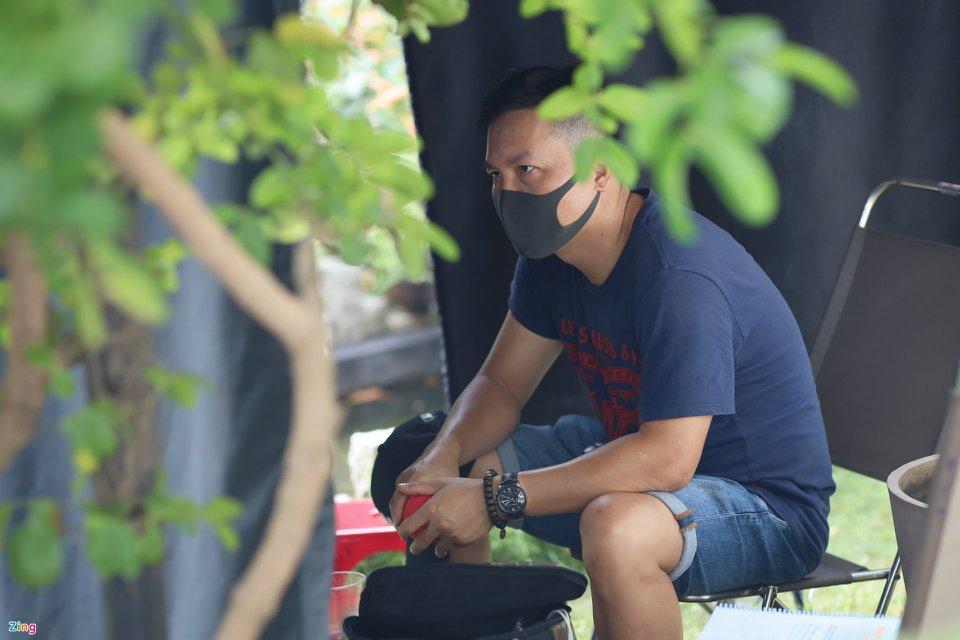 Đoàn phim Việt khốn khổ xoay xở khi diễn viên, ê-kíp thành F0-3