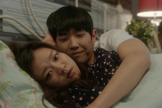 Lý do phụ nữ sợ 'chuyện ấy', đàn ông nên đọc để hiểu vợ hơn