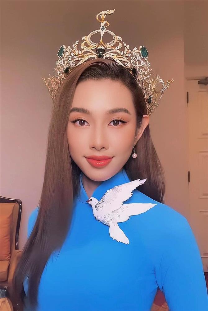 Thùy Tiên khoe quà fan, có gì ghê gớm mà ai nấy ná thở?-2