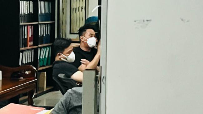 2 đối tượng bị bắt vụ mỹ nhân Chiếc Lá Cuốn Bay được thả-2