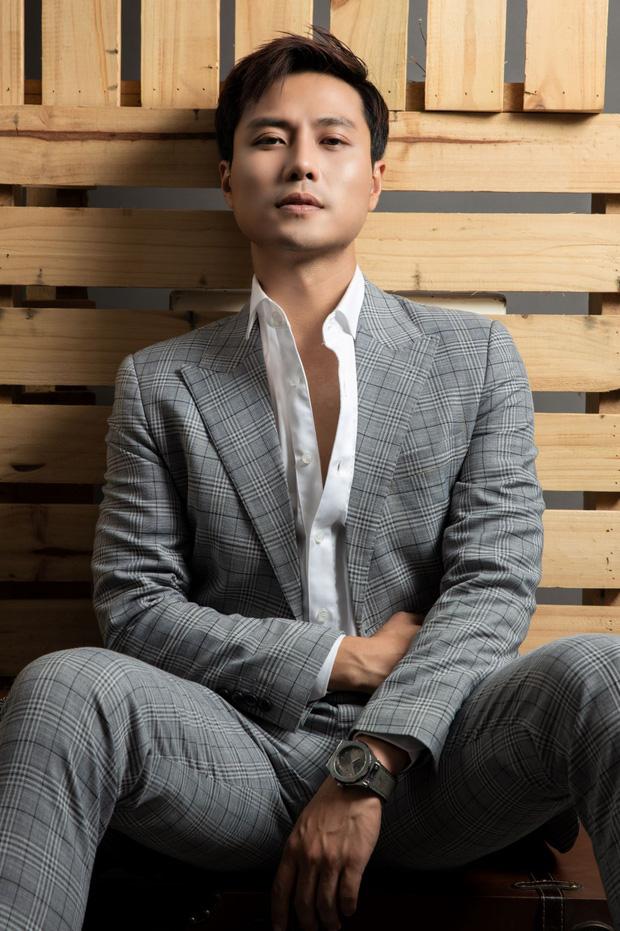 Thanh Sơn trượt tay đăng status hàm ý 18+-6