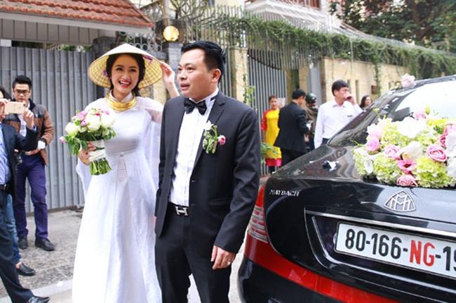 Hoa hậu sau đăng quang cưới chồng đại gia hơn 19 tuổi giờ ra sao?-2