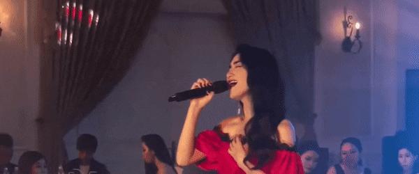 Hòa Minzy hát Tìm Một Nửa Cô Đơn, netizen: Không có gì mãi mãi-1