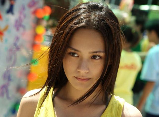 Chung Hân Đồng thời đỉnh cao ra sao mà bao chàng mê mệt?-7
