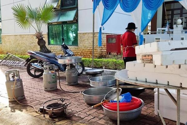 Giá gas tăng sốc, vượt 500.000 đồng/bình 12 kg-1