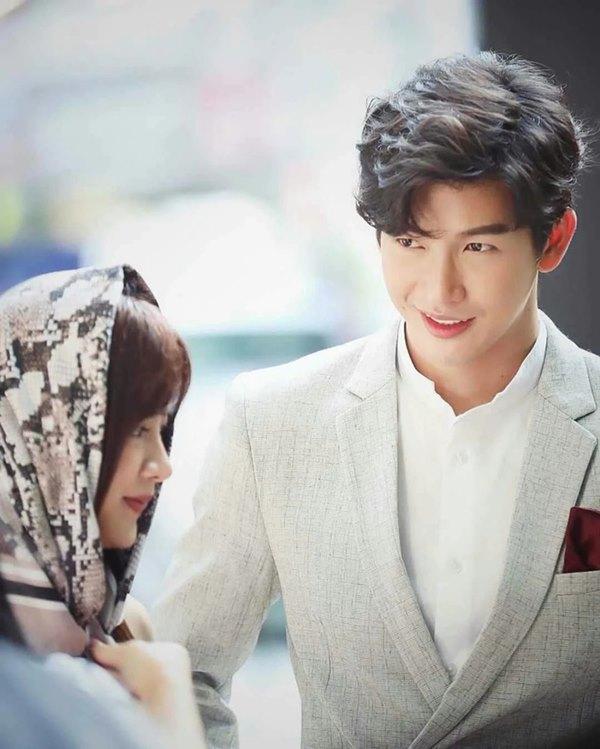 4 phim bị chỉ trích vì tẩy trắng tiểu tam: Chiếc Lá Bay thuộc kinh điển-4