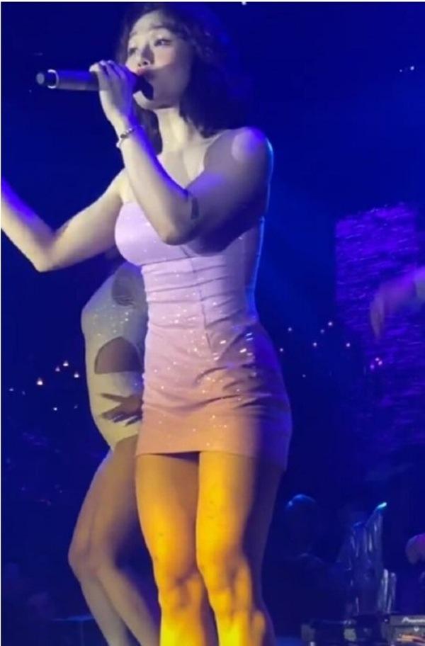 Angela Phương Trinh cùng dàn mỹ nhân khoe body đô con như lực sĩ-4