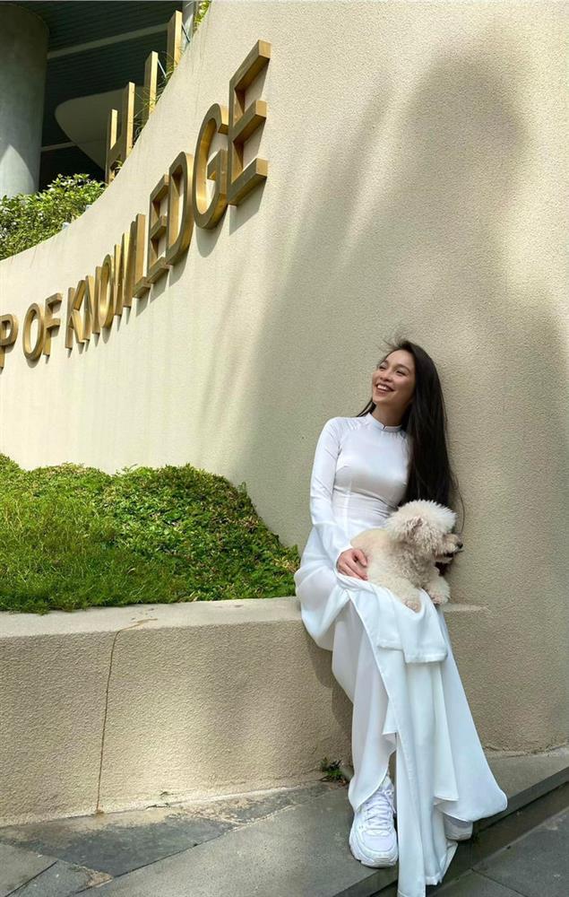 Hiền Thục nhận chê bai vì mặc áo dài lạc quẻ-2