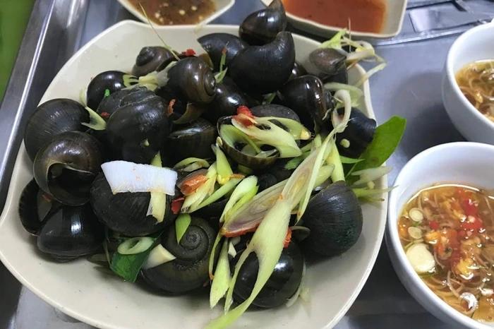 7 món ăn Việt lạ lùng nhất trong mắt khách quốc tế-5